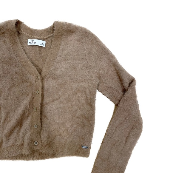 fuzzy hollister button up - Picture 4 of 5